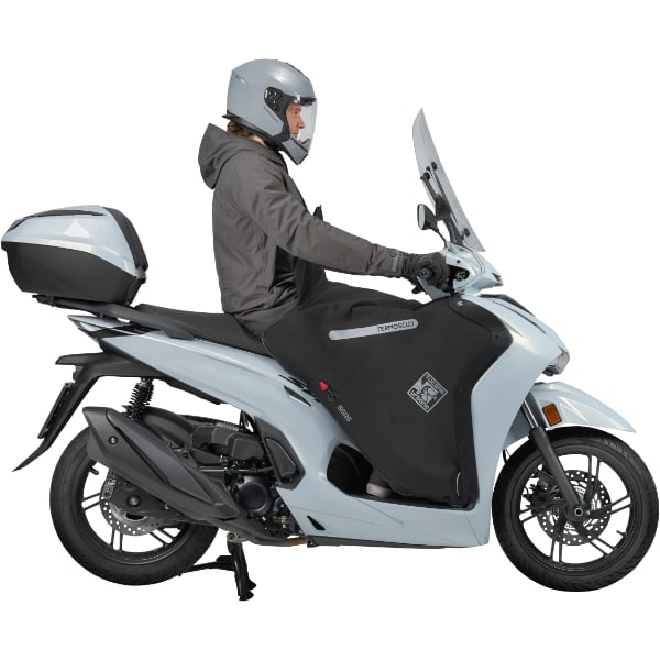 tucano-urbano_covers_termoscud-s_honda-sh350_detail12.jpg