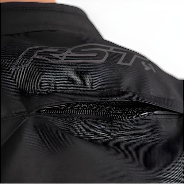 rst_jacket_textile_s-1_black_detail2.jpg