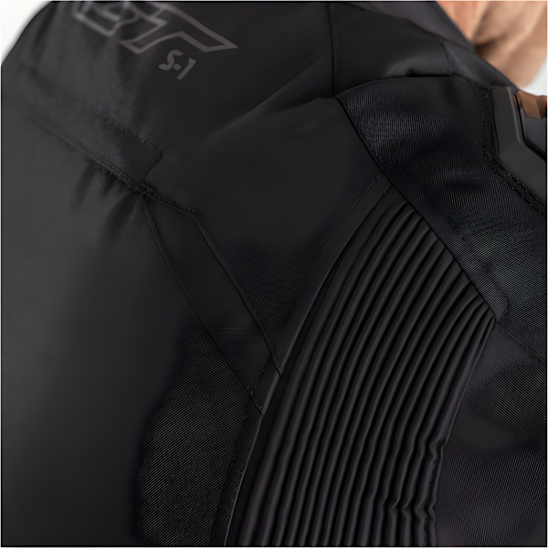 rst_jacket_textile_s-1_black_detail5.jpg