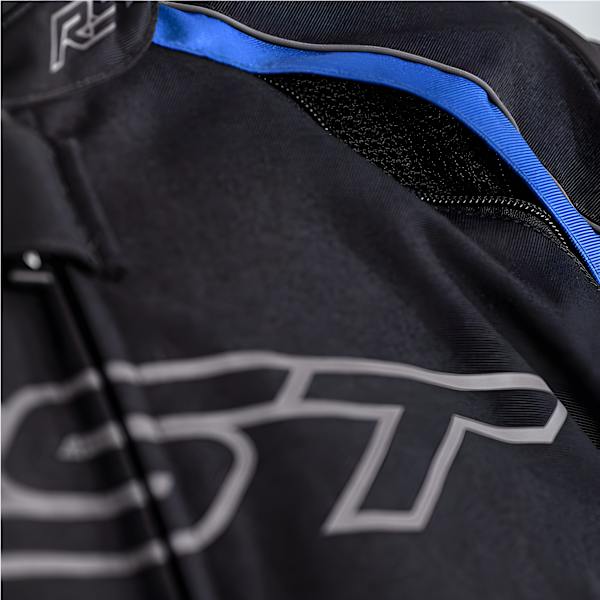rst_jacket_textile_sabre-airbag_black-white-blue_detail2.jpg