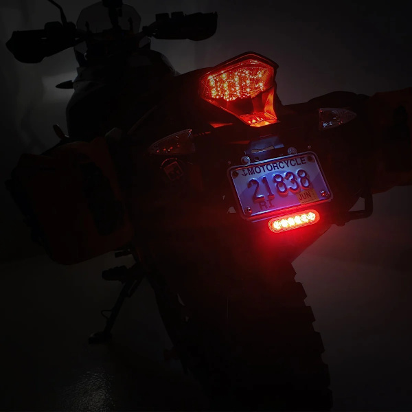 2368097_6.jpg