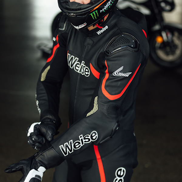 2463468_6.jpg