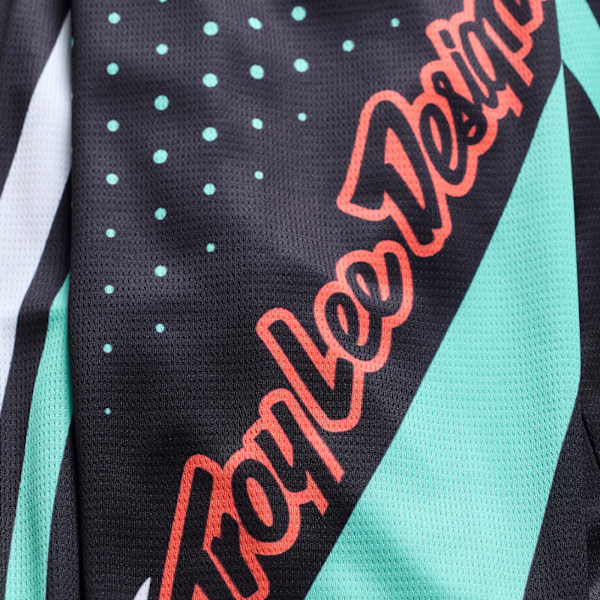 2695944_5.jpg