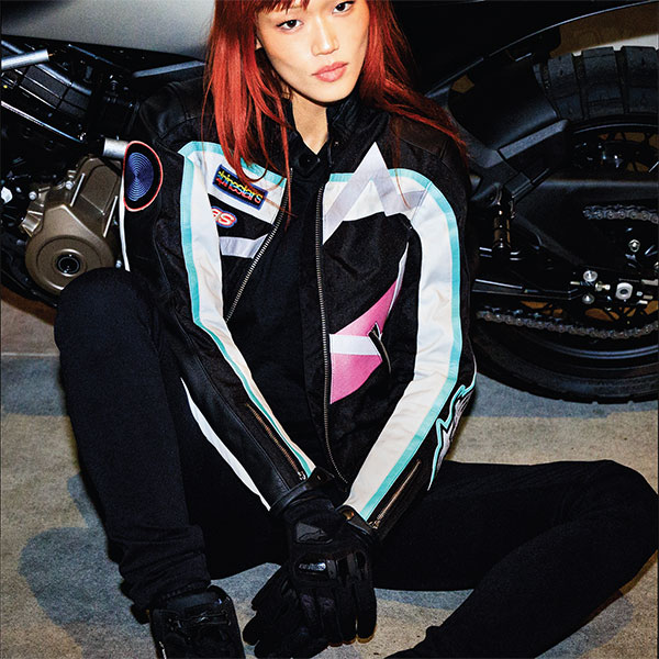 alpinestars_jacket_textile_ladies_idles-waterproof_black-off-white-purple_lifestyle1.jpg