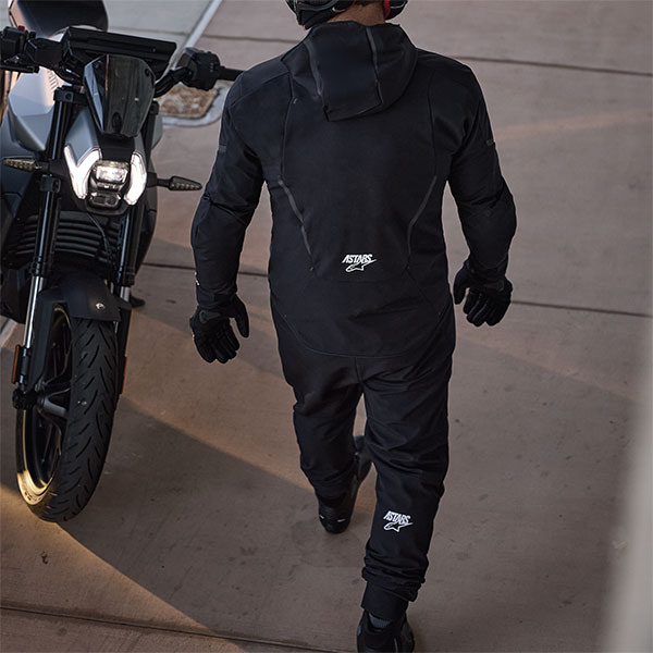 alpinestars_trousers_textile_aeroshell-waterproof_black-white_lifestyle1.jpg
