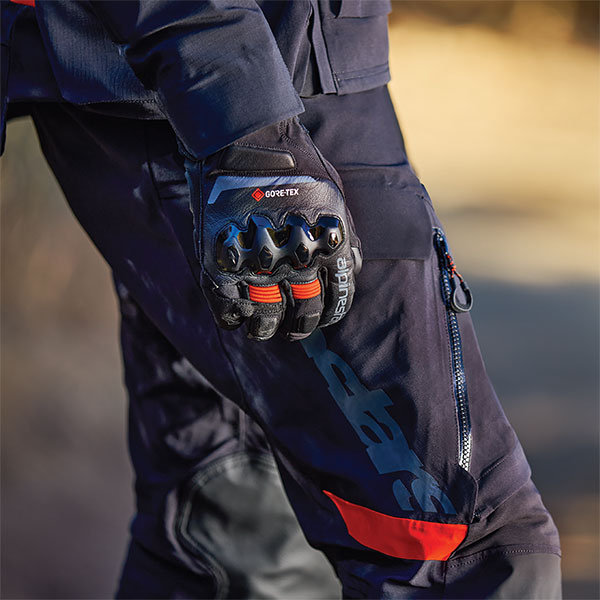 alpinestars_trousers_textile_halo-pro-drystar-xf-laminated_black-dark-shadow_lifestyle1.jpg