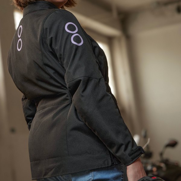 bering_ladies-jackets_panela_queen_size_black_detail5.jpg