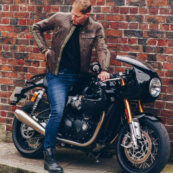 bull-it_jeans-aramid_icon-ii-straight_blue_lifestyle3.jpg