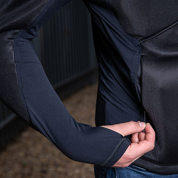 dainese-pro-armour-safety-jacket-2-black-black_lifestyle-8.jpg