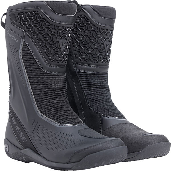 dainese_freeland-2-gore-tex-boots_black.jpg