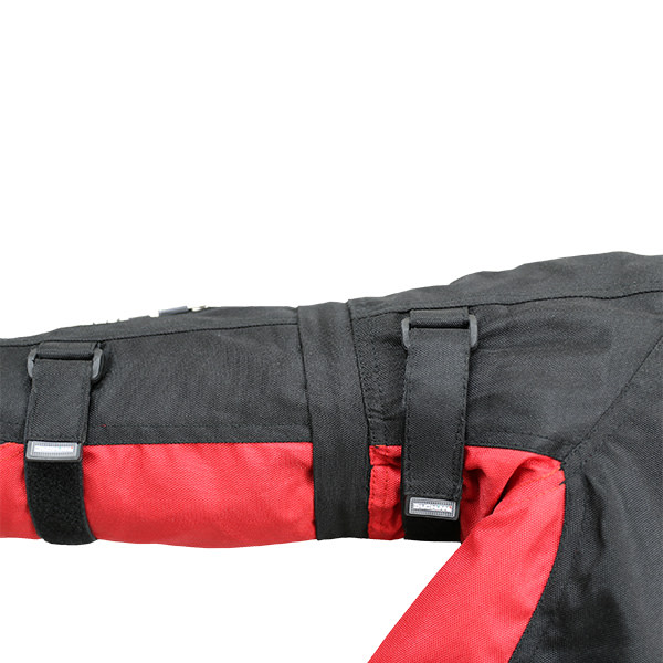 duchinni_youth_jacket_jago_black_red_sleeve_detail.jpg