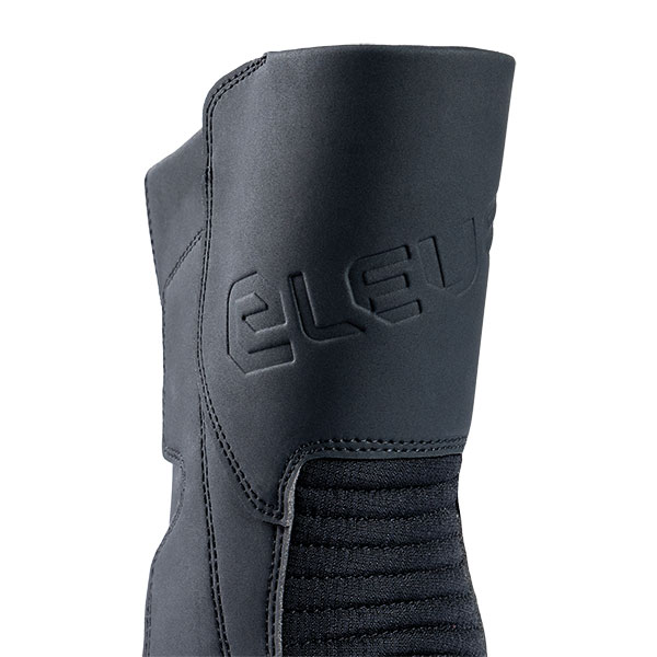 eleveit_boots_proton-wp_black_detail2.jpg