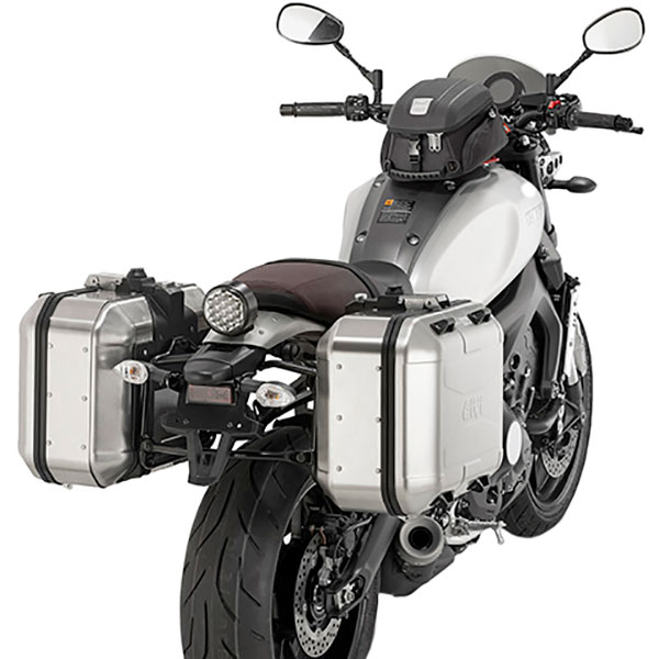 givi_hard-luggage_trekker-dolomiti-30ltr_dlm30a_detail4.jpg