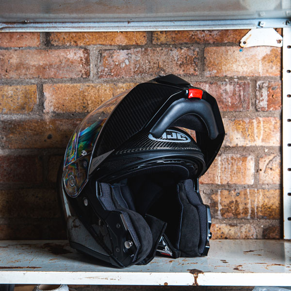 hjc_helmets_rpha-90s_carbon_black_lifestyle1.jpg