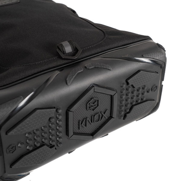 knox-studio-rucksack-mk3-black-detail-6.jpg