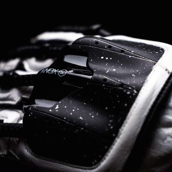 knox_gloves_handroid-mk-5_black-white_detail11.jpg