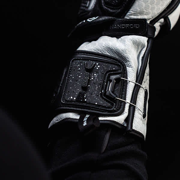 knox_gloves_handroid-mk-5_black-white_detail8.jpg