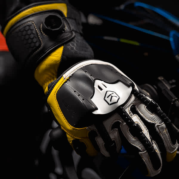 knox_handroid_mk5_yellow_glove_detail4.jpg