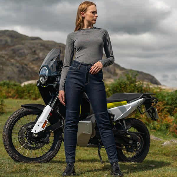 knox_textile_baselayer_longsleeve_dual_active_mia_grey_detail7.jpg