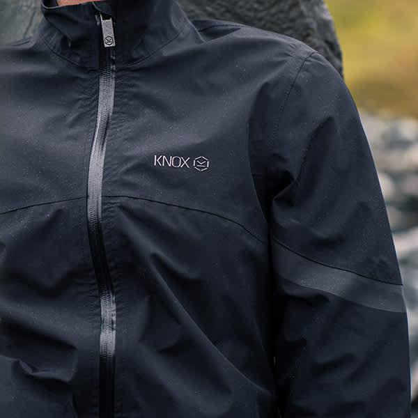 knox_willow_ladies_jacket_black_detail8.jpg