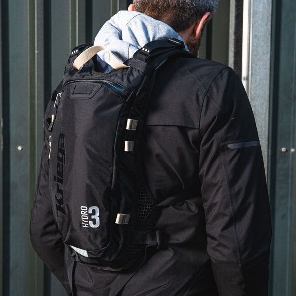 kriega_hydro3_backpack_lifestyle2.jpg