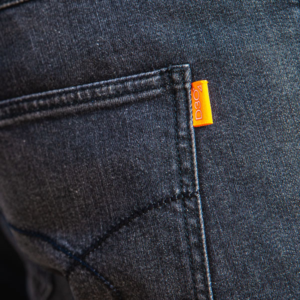 merlin_jeans_lapworth_black_lifestyle5.jpg