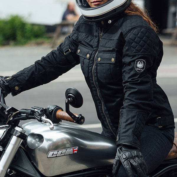 merlin_shenstone-ladies-wax-cotton-jacket_black_lifestyle2.jpg