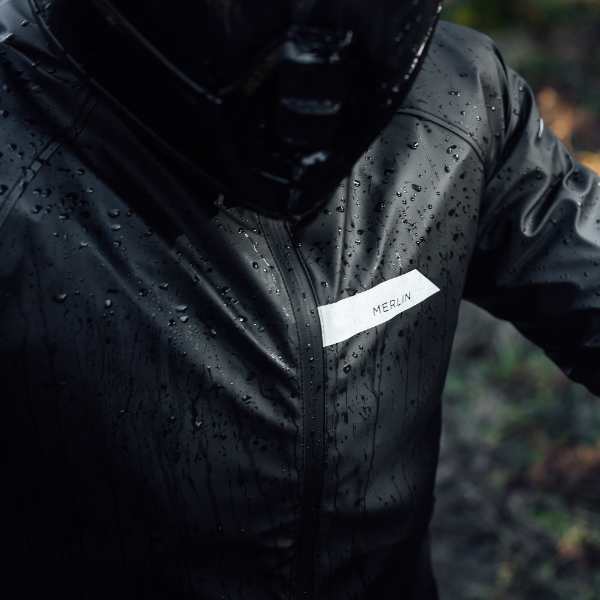 merlin_waterproofs_hydroshield_over-jacket_black_detail6.jpg