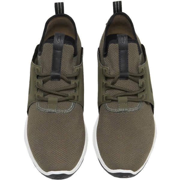 oakley_casual-wear-shoes_dry-trainers_new-dark-brush_detail3.jpg