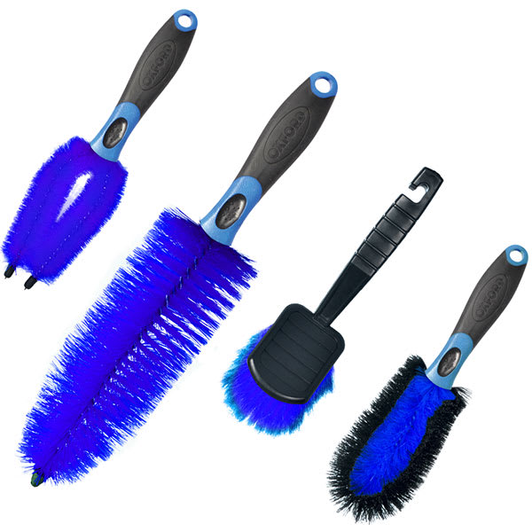 oxford-brush-&-scrub-set-update.jpg