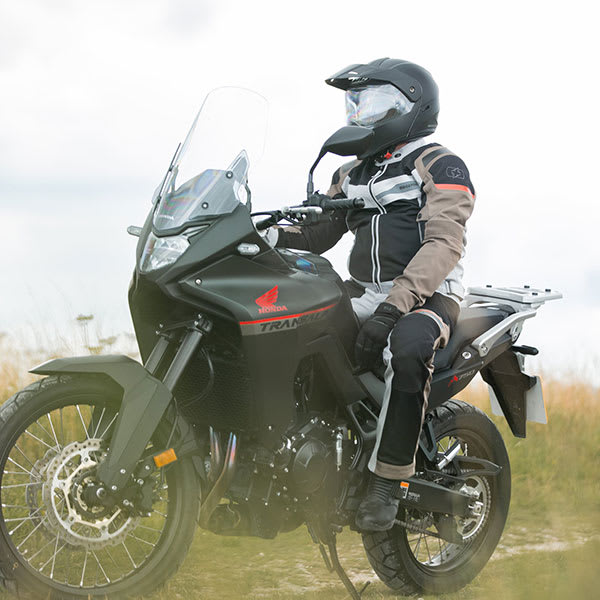 oxford_textile_jacket_dakar_dry2dry_air_1_desert_black_detail8.jpg