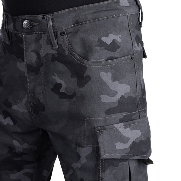 oxford_textile_trousers_cargo-pants_camo_detail2.jpg