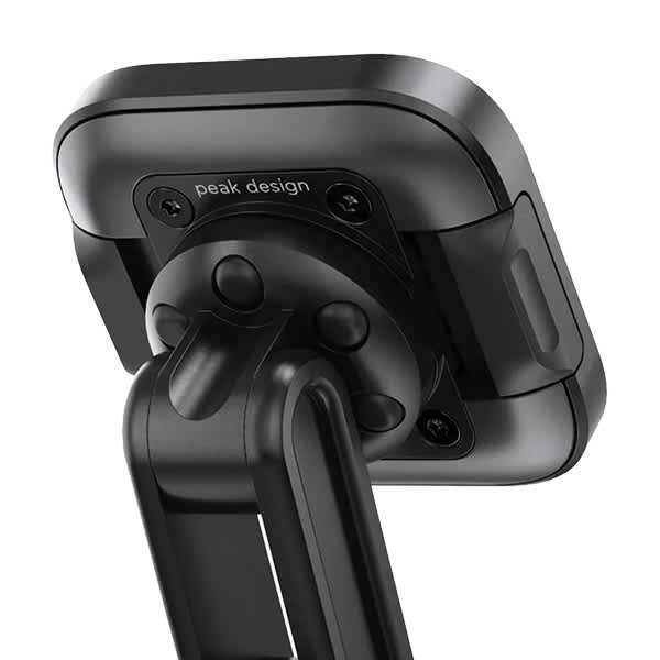 peak-design_mobile-motorcycle-stem-mount_locking_detail2.jpg