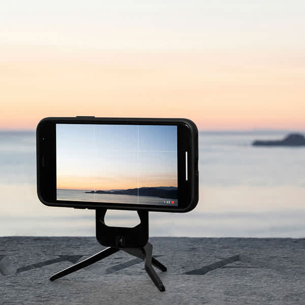 peak-design_mobile-tripod_lifestyle4.jpg