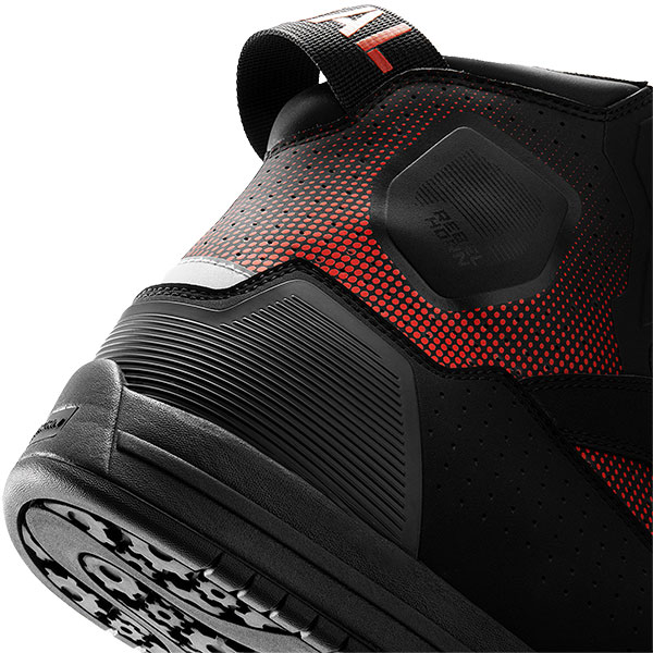 rebelhorn_boots_vandal-ii_black-red_detail6.jpg