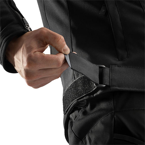 rebelhorn_jacket_textile_borg-ii_black_detail6.jpg