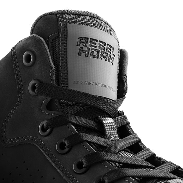 rebelhorn_leather-boots_spike_black_detail4.jpg