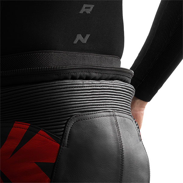 rebelhorn_trousers_leather_inferno_black-fluo-red_detail3.jpg