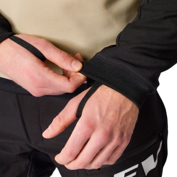 rev-it_jackets_pol-tarres_trazada_pullover_sand_detail8.jpg