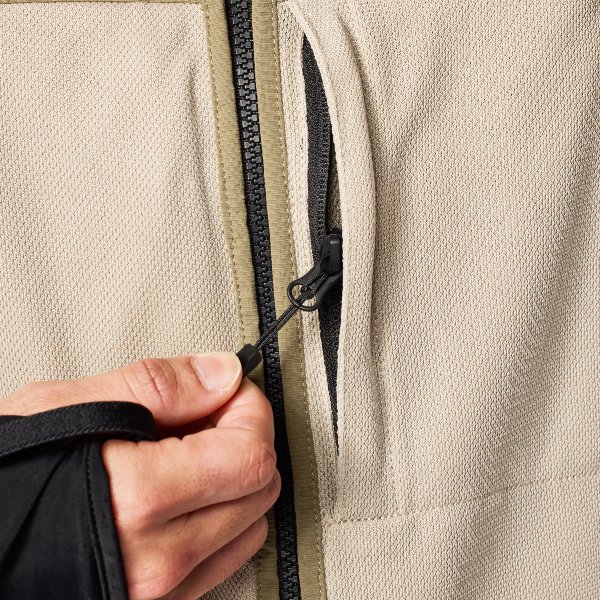 rev-it_jackets_territory-2_sand-green_detail7.jpg