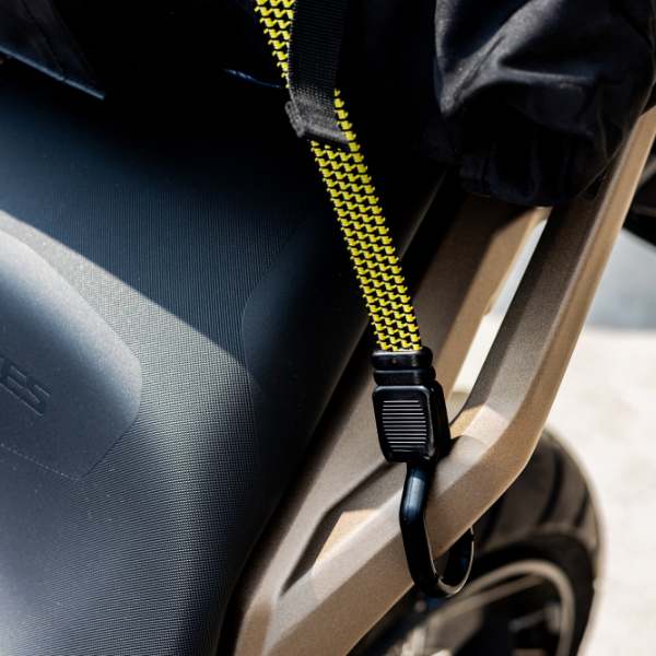 riderr_luggage-accessory_36-inch-flat-bungee_detail3.jpg