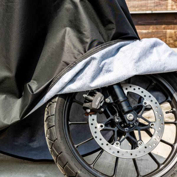 riderr_motorcycle-covers_hurricane-cover_black_detail2.jpg