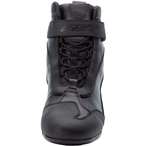 rst_boots_stunt-x-wp_black_detail2.jpg