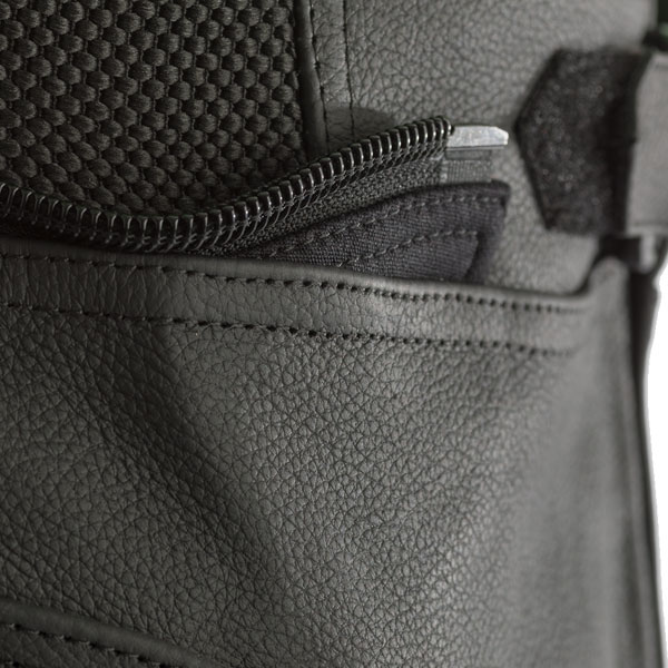 rst_ladies_leather_gt-ce_jeans_black_detail2.jpg