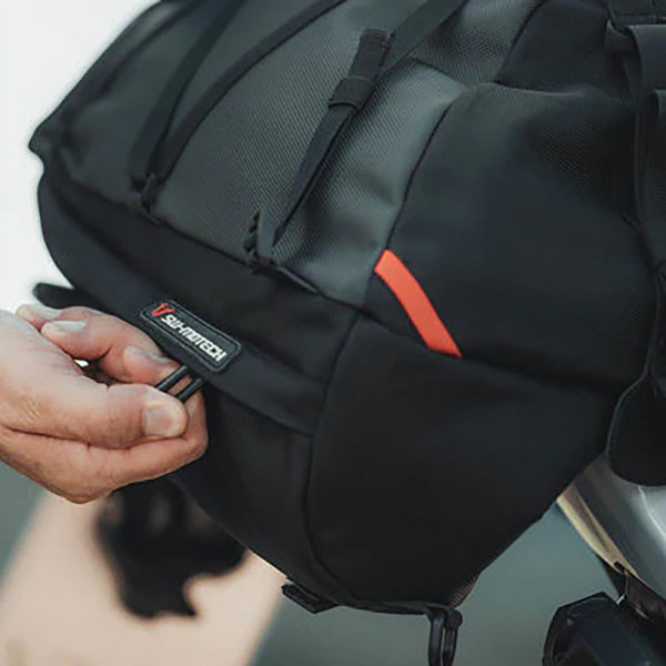 sw-motech_luggage_pro-cargobag-tail-bag_detail3.jpg
