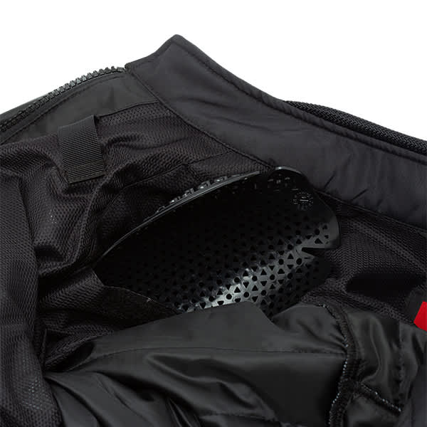 t.ur_textile-jackets_canyon-hydroscud_black-red_detail5.jpg