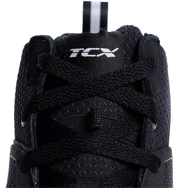 tcx_boots_mixed_nalbak-waterproof_black-anthracite_detail7.jpg
