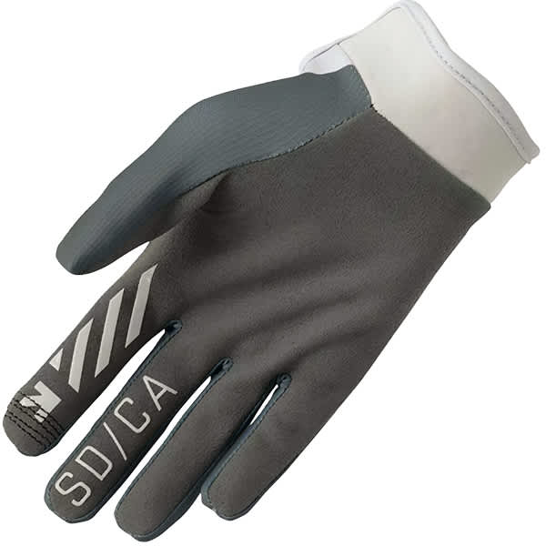 thor_gloves_launchmode_brave_detail1.jpg