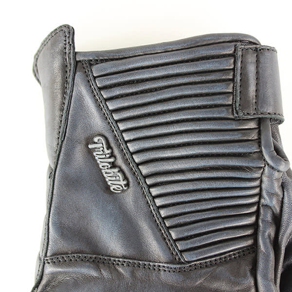 trilobite_ladies_leather-gloves_cafe_dark-blue_detail5.jpg