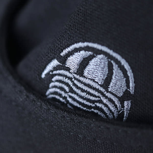 trilobite_ladies_roxie_black_detail2.jpg